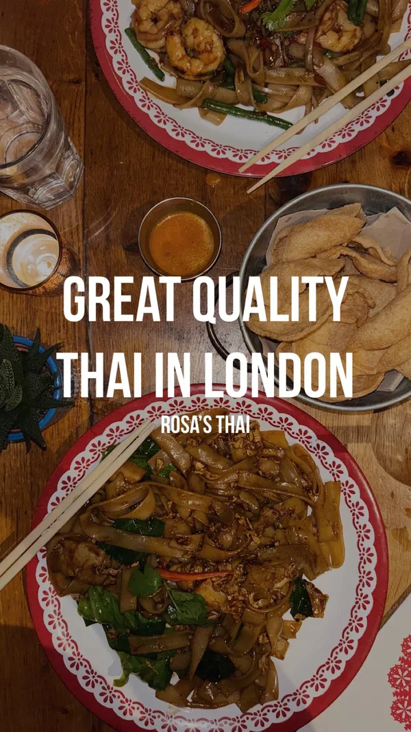Come with me to @rosasthai in Tooting, London 🤍

To start December properly we fancied a girls night out with some great food, fab cocktails and lovely atmosphere 🥂🍜

Over December they’ve got some great Christmas deals with a £30 set menu which allows you to get 3 courses including the sharing platter for two people seen in this video ✨

In terms of the cocktails, highly recommend the Dragon Star Martini, a Thai take on porn star martinis, it was so sweet and came with a Prosecco shot 🥂🍸

The restaurants are all around London and take bookings online so super easy to organise especially over this busy month! Let me know if you end up heading to one! 🤍

#pr #invite