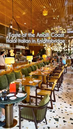 Luxurious Halal Italian dining at Alba LDN in Knightsbridge, featuring Amalfi-inspired decor and dishes like Black Truffle Tagliatelle.