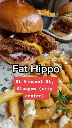 Juicy burgers at Fat Hippo, Glasgow's newest city centre burger joint, perfect for foodies and burger lovers.