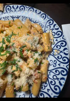 Authentic Italian pizza and pasta for two with wine or cocktails at Padano, Rutherglen, for £25. Fresh and flavorful.